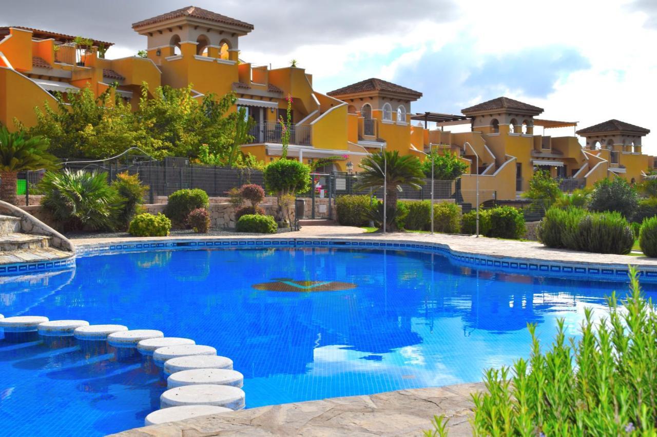 Apartamento con hermoso jardín Isla Plana Buitenkant foto