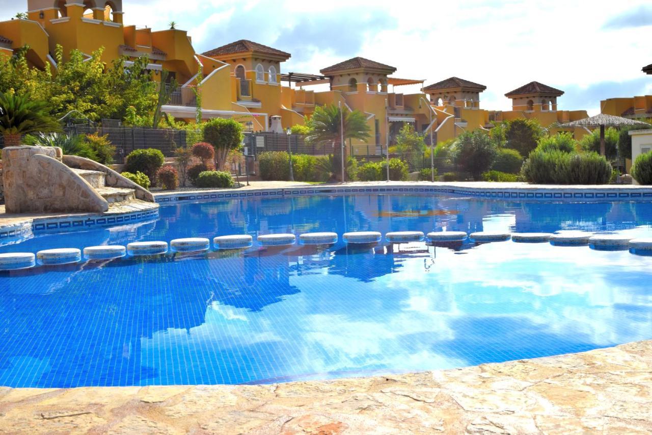 Apartamento con hermoso jardín Isla Plana Buitenkant foto