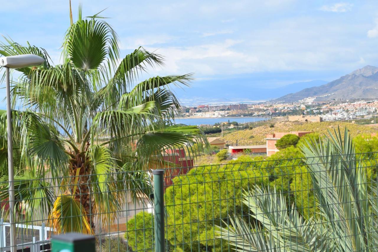 Apartamento con hermoso jardín Isla Plana Buitenkant foto
