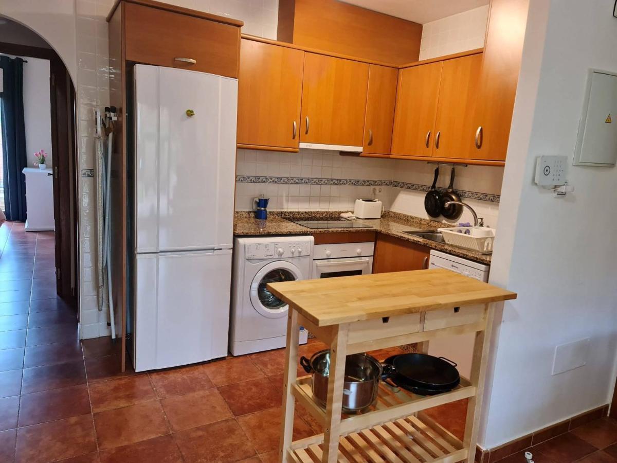 Apartamento con hermoso jardín Isla Plana Buitenkant foto